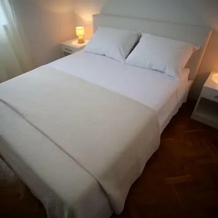 Ramina Apartment *